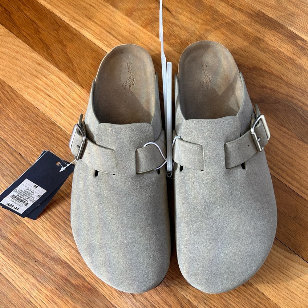 Women’s Clogs